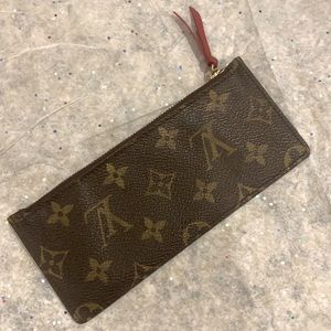 Authentic Louis Vuitton Josephine wallet insert💋